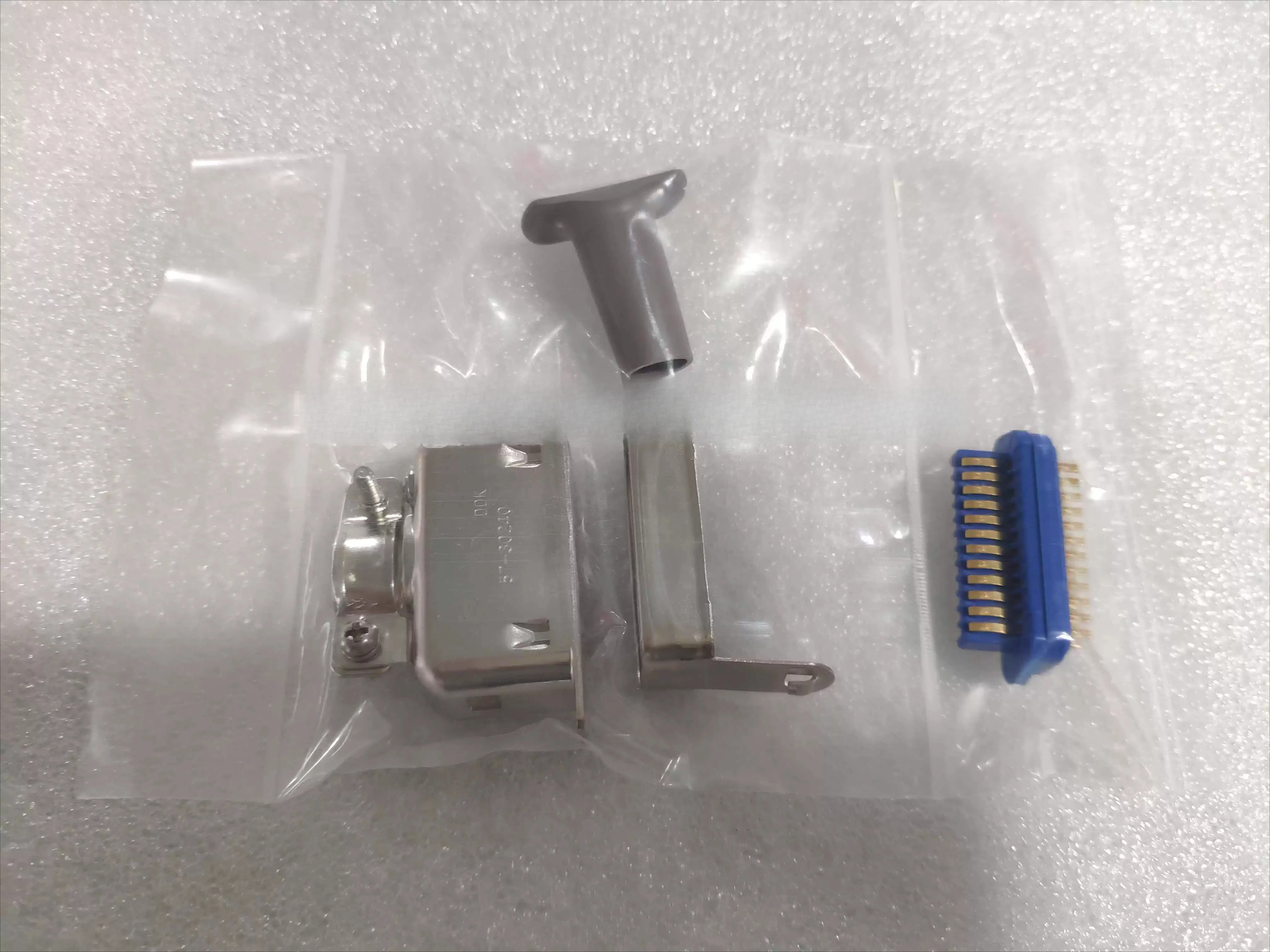 tout-nouveau-connecteur-importe-d'origine-57-30240-vierges-par-sublimation-accessoires-de-voiture-outils-de-jardin