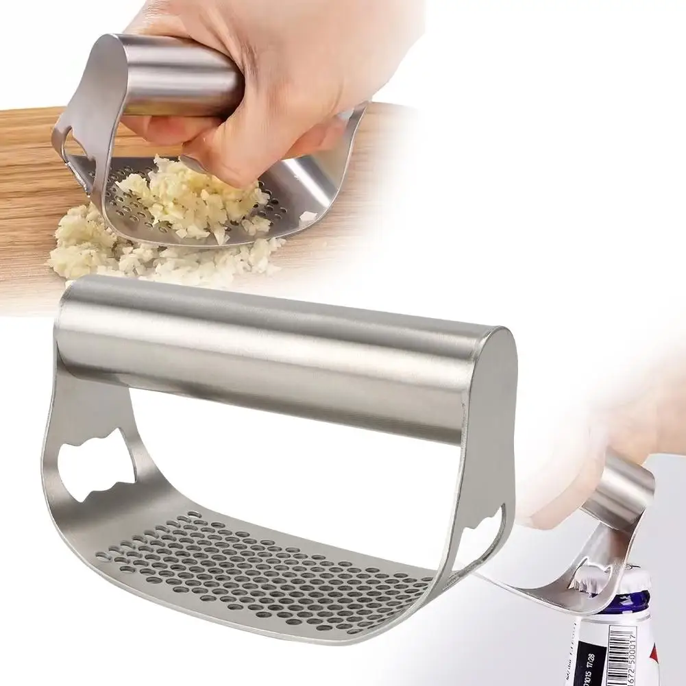 2In1 Stainless Steel Garlic Press Crusher Bottle Opener Gadget Mincer Garlic Kitchen Garlic Tools Tool Manual Chopping Vege U3W4