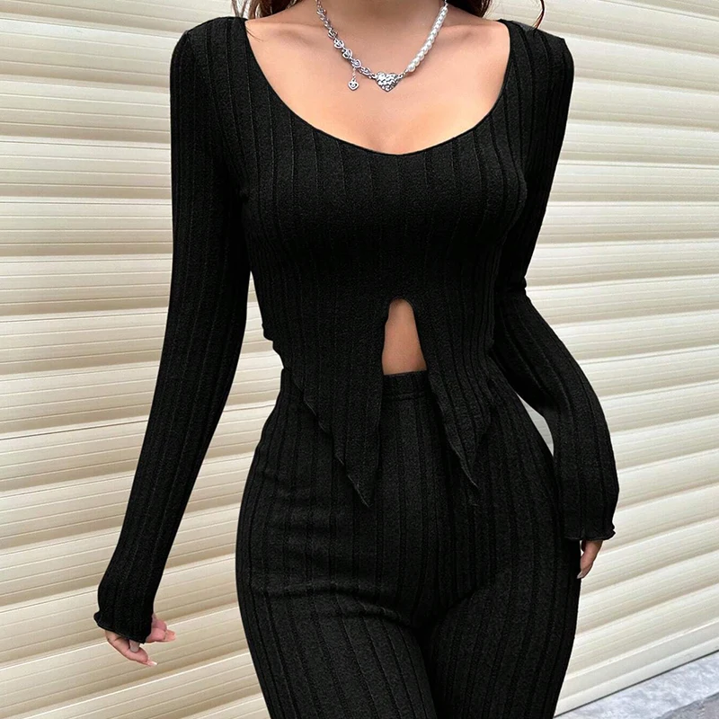 BKLD 2025, Herbst Schwarz, lässig, sexy, passendes Outfit, langärmelig, O-Ausschnitt, Schlitz am Saum, abgeschnittene Tops + enge Hosen, Damen-Trend-Streetwear