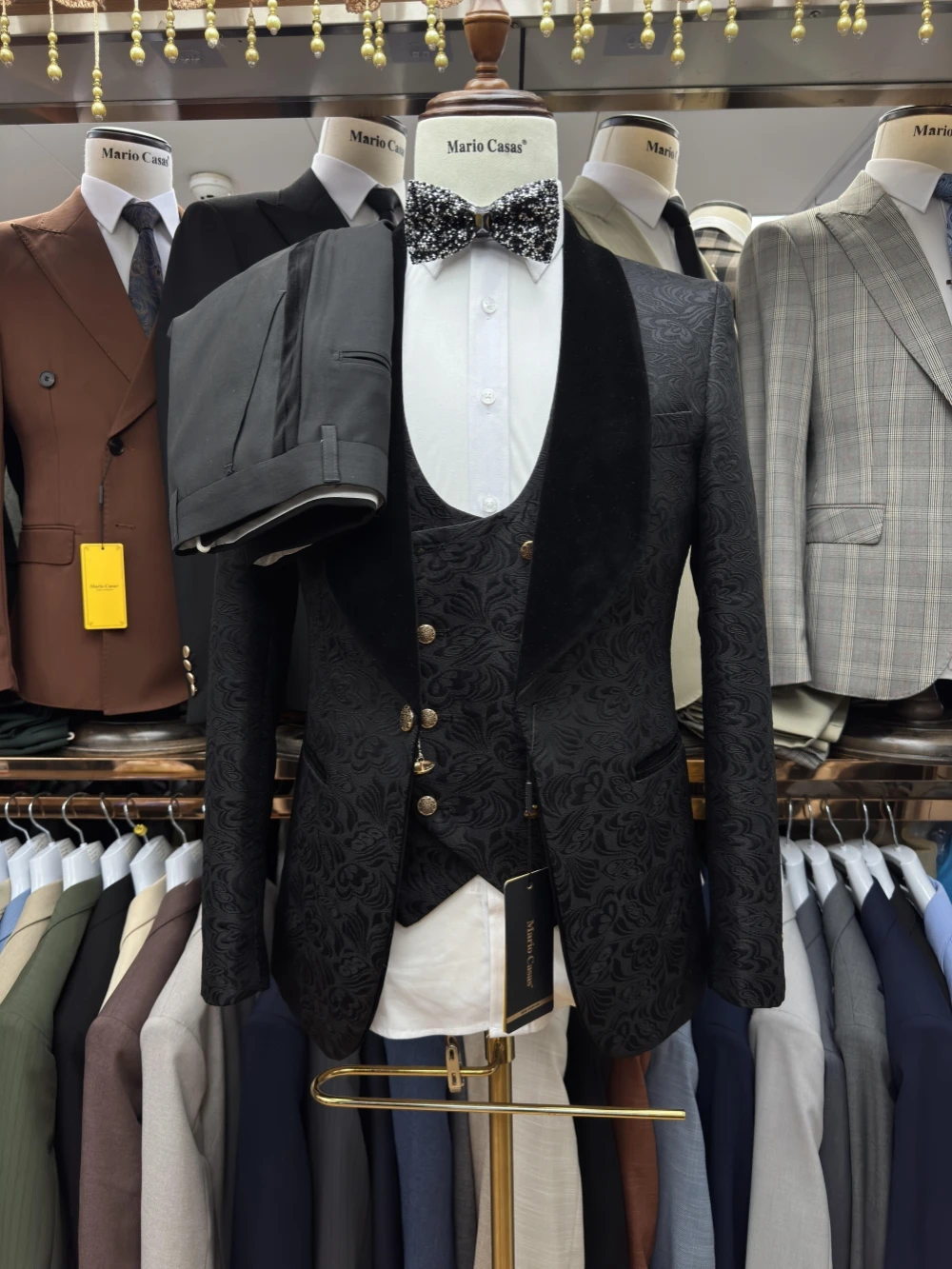 Black Jacquard Slim Fit Suits 3 Pieces Dancing Wear,Elegant Shawl Lapel Men's Suit Set Wedding Groom Sets,Plus Size Tuxedo S-3XL