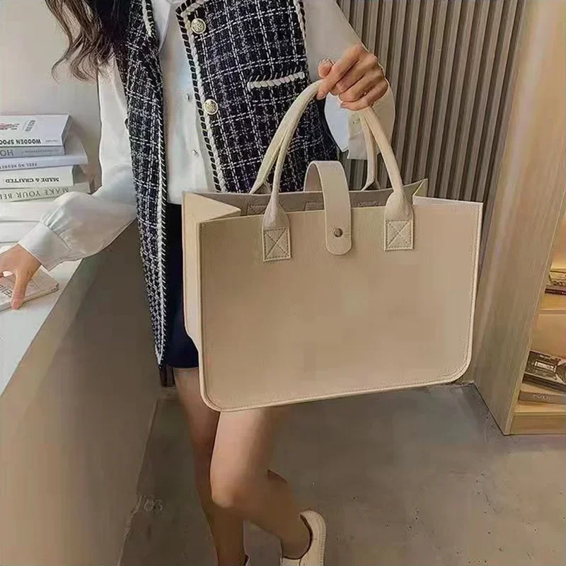 Bolso de mano de fieltro abierto para mujer, bolsa tejida de gran capacidad, a la moda, de diseñador, para comprar en línea, 2023