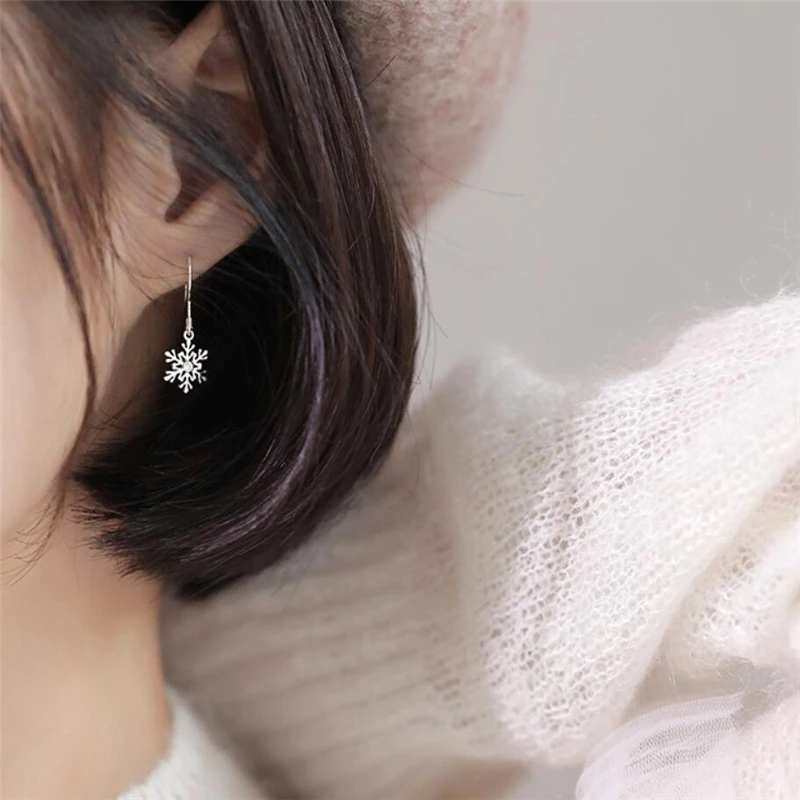 Sole Memory Hollow Snowflake Fresh 925 Sterling Silver Female Dangle Earrings For Women Luxury Jewelry Party Gift EA719