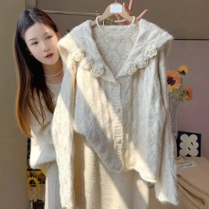 

Женский свободный кардиган в стиле casual с воротником-стойкой, нежный стиль, ажурный, с объемными цветами, вязаный свитер