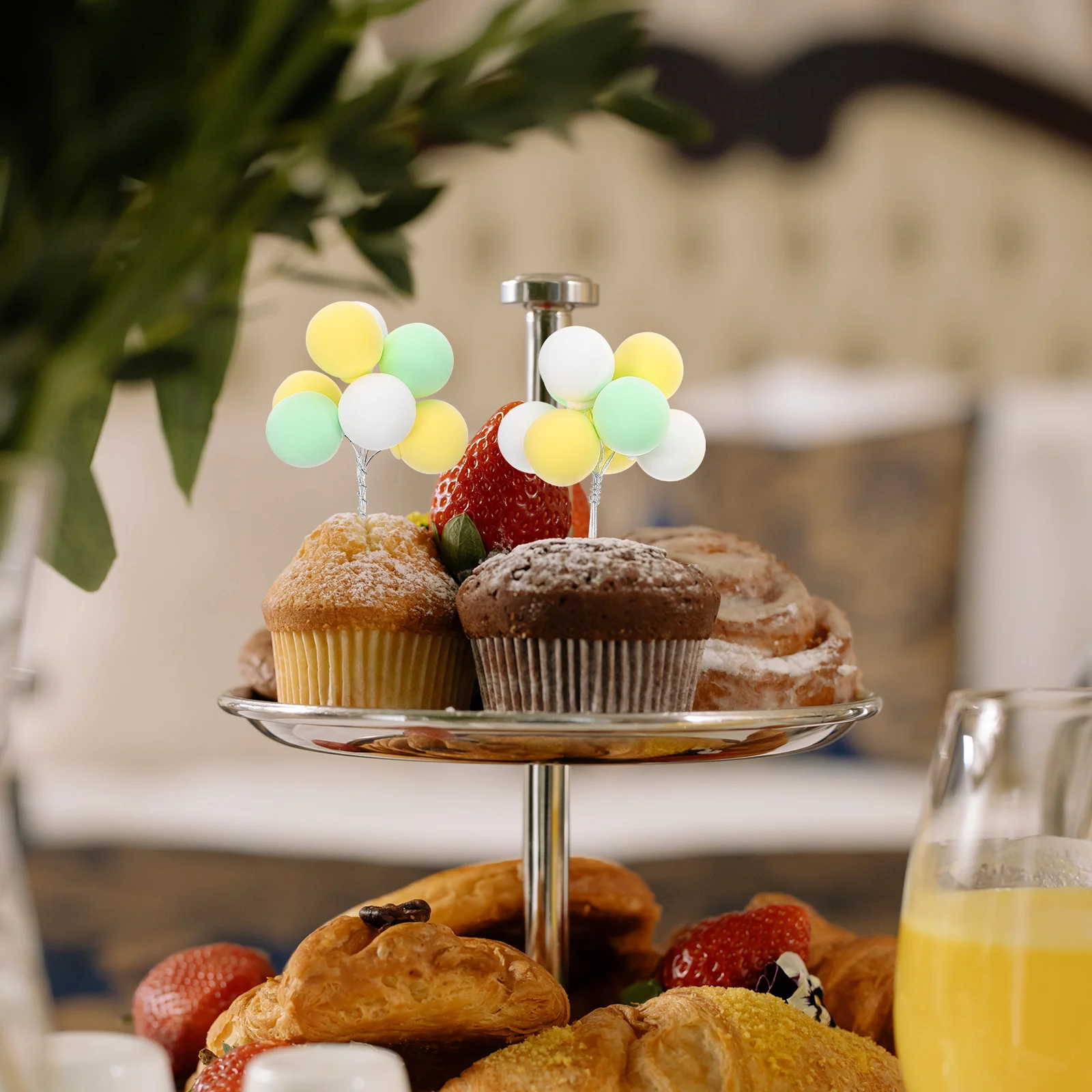 

4Pcs Balloon Decoration Cake Topper Birthday Wedding Party Cupcake Picks Balloon Cake Inserts Creative Cupcake Topper