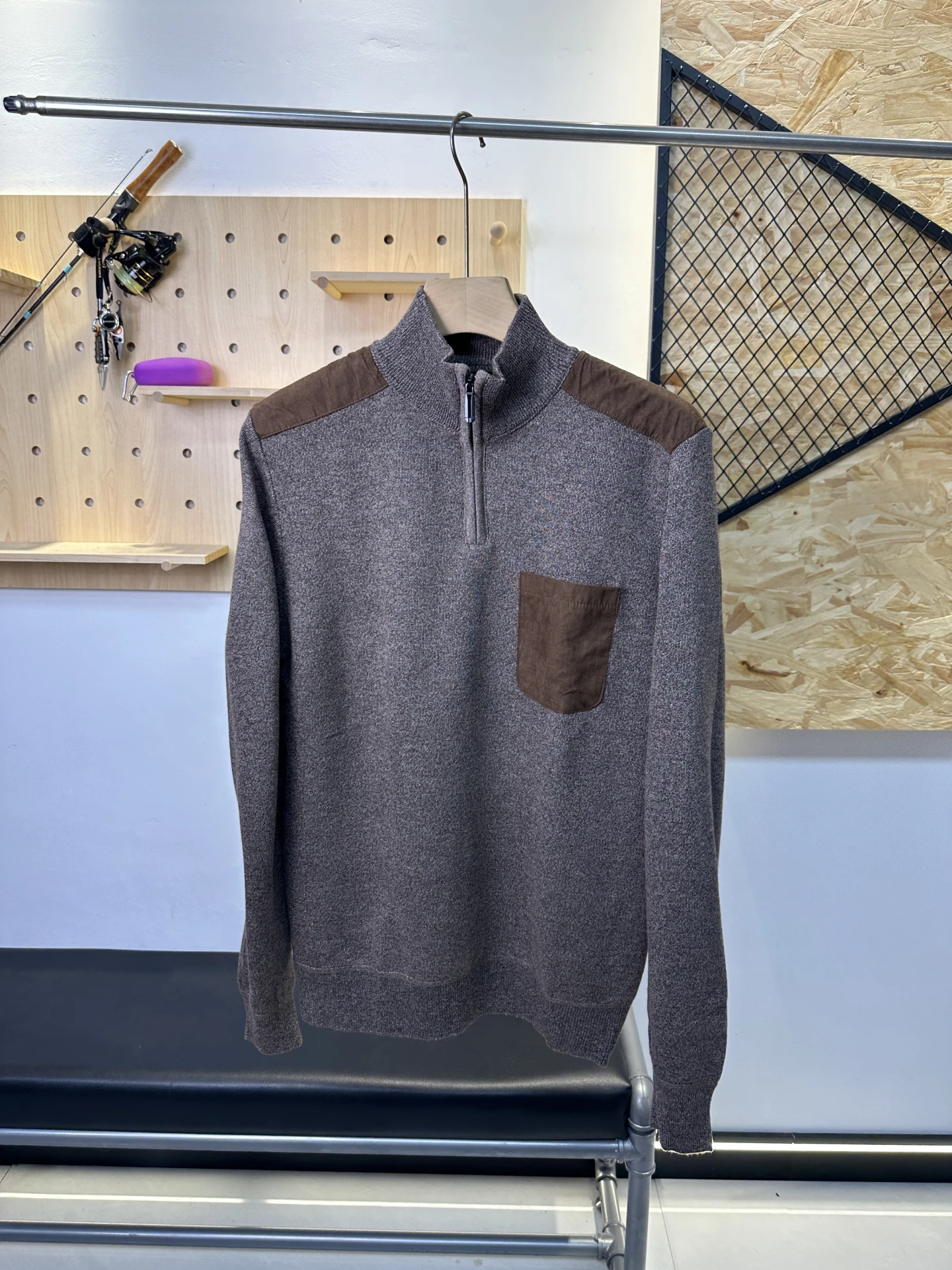 

Retro Suede Patchwork f Zipper Hoodie Knitted Sweater for Men Stand Collar Autumn Winter Casual Loose Fit Polyester Fiber