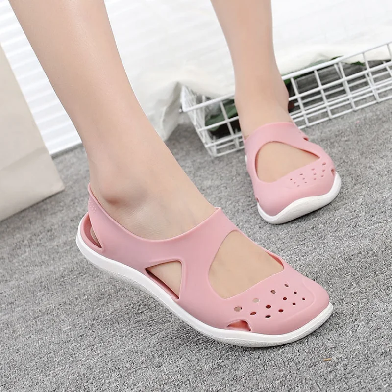 Women Sandals Summer Couple Beach Sandals Hole Shoes Men and Women Water Sports Quick Dry Shoes Wading Shoes Hollow Out