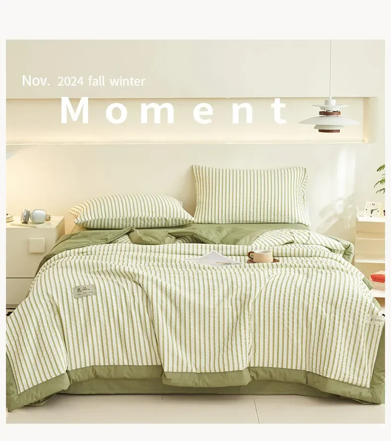 

The Japanese Style Striped Summer Quilt Washed Cotton Air Conditioner Quilt Is Suitable for Ladies' Bedrooms Apartments