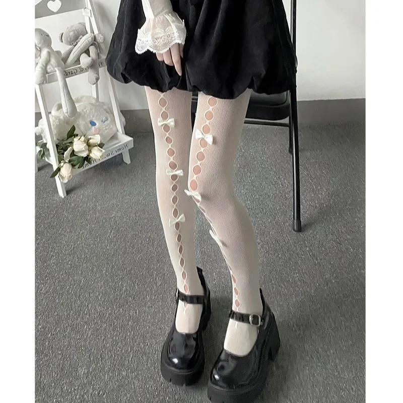 Lolita Cosplay filles nœud papillon évider collants Sexy mince Ins marée dentelle collants Anime chaussettes noir blanc résille soie bas