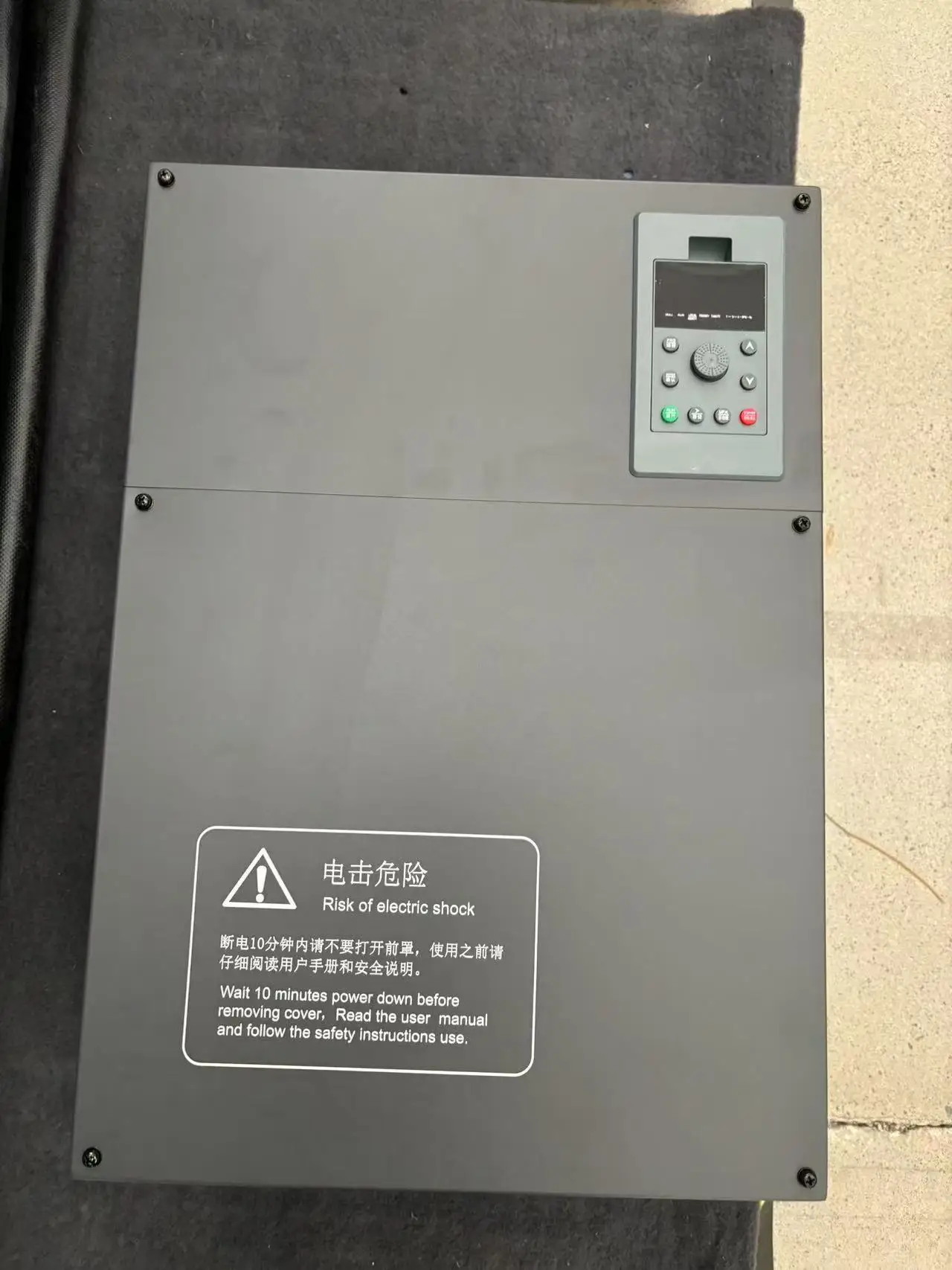 LCGK LC400T-2T VFD 22kW (30HP) 30kW (40HP) 37kW (50HP) 220V Fase Tunggal ke 220V Fase Tiga Inverter VFD Konverter Frekuensi