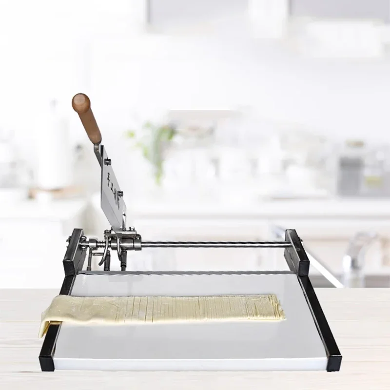 Pisau pemotong mie pisau semi otomatis pisau pemotong mie gulung tangan mesin kue beras ramen mesin pengepres mie