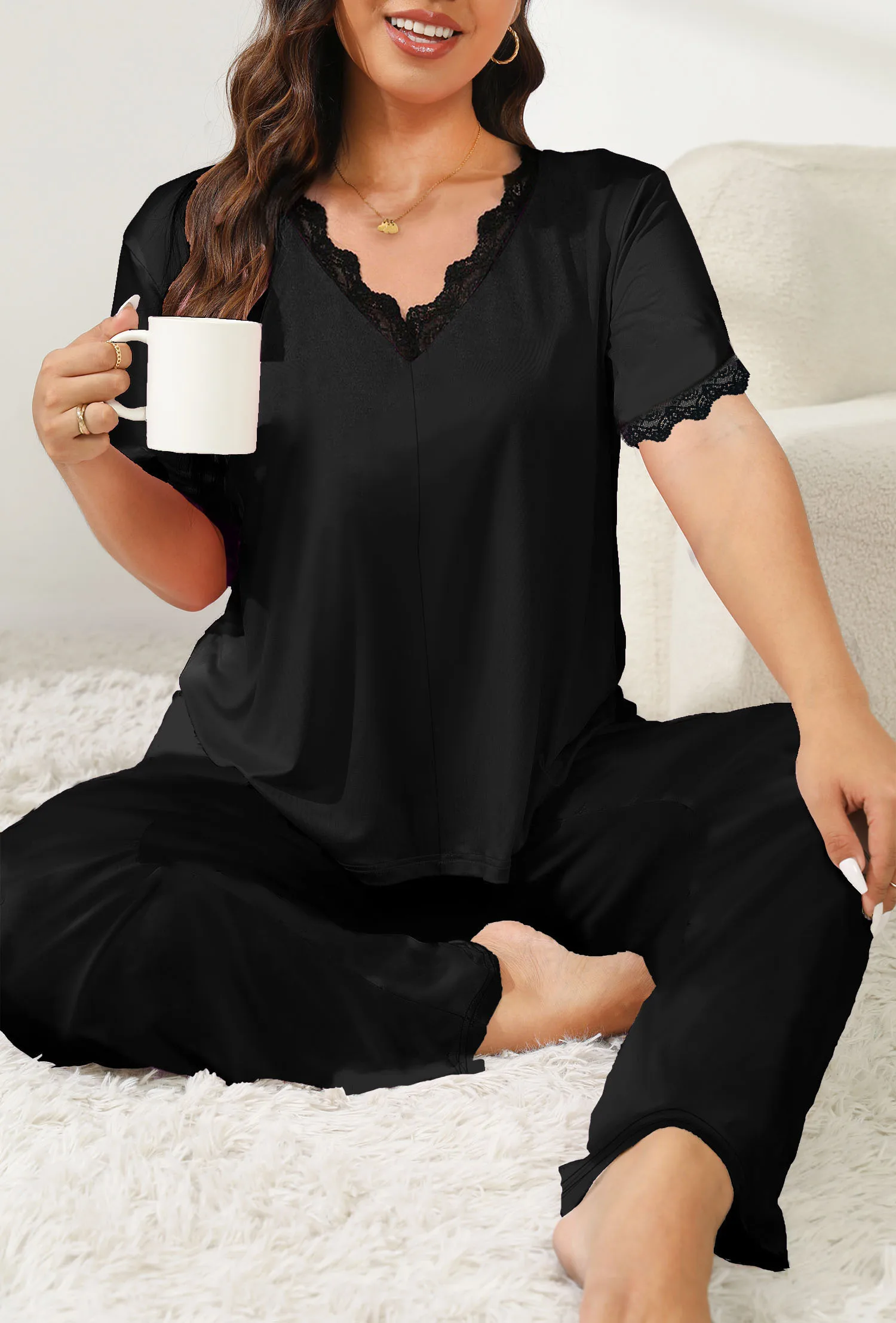 

Plus size V-neck short-sleeved set pajamas