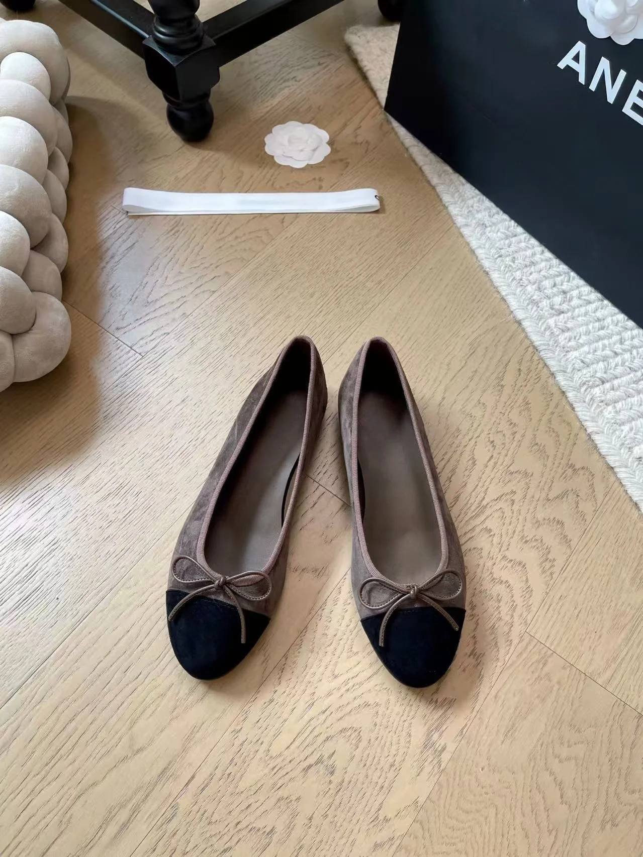 eleganti-ballerine-con-nodo-punta-tonda-tacco-piatto-scarpe-da-donna-alla-moda-contrasto-di-colori-slip-on-suola-in-gomma-per-tutte-le-stagioni