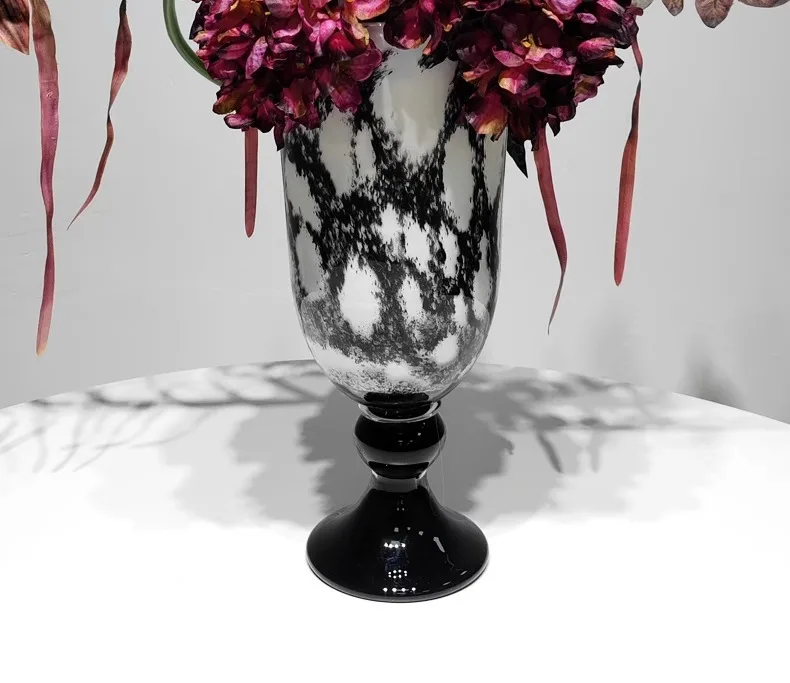 New Year Christmas Large Dark Theme Decorative Hotel Lobby Table Modern Simulated Floral Arrangement