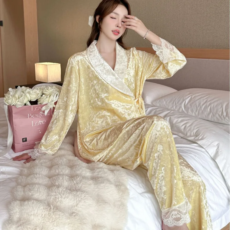 2024 New Charming Elegant Gold Pink Velvet Sleepwear Women Winter Solid Color Long Sleeve Warm Pajamas Nightgown Nightwear Gift