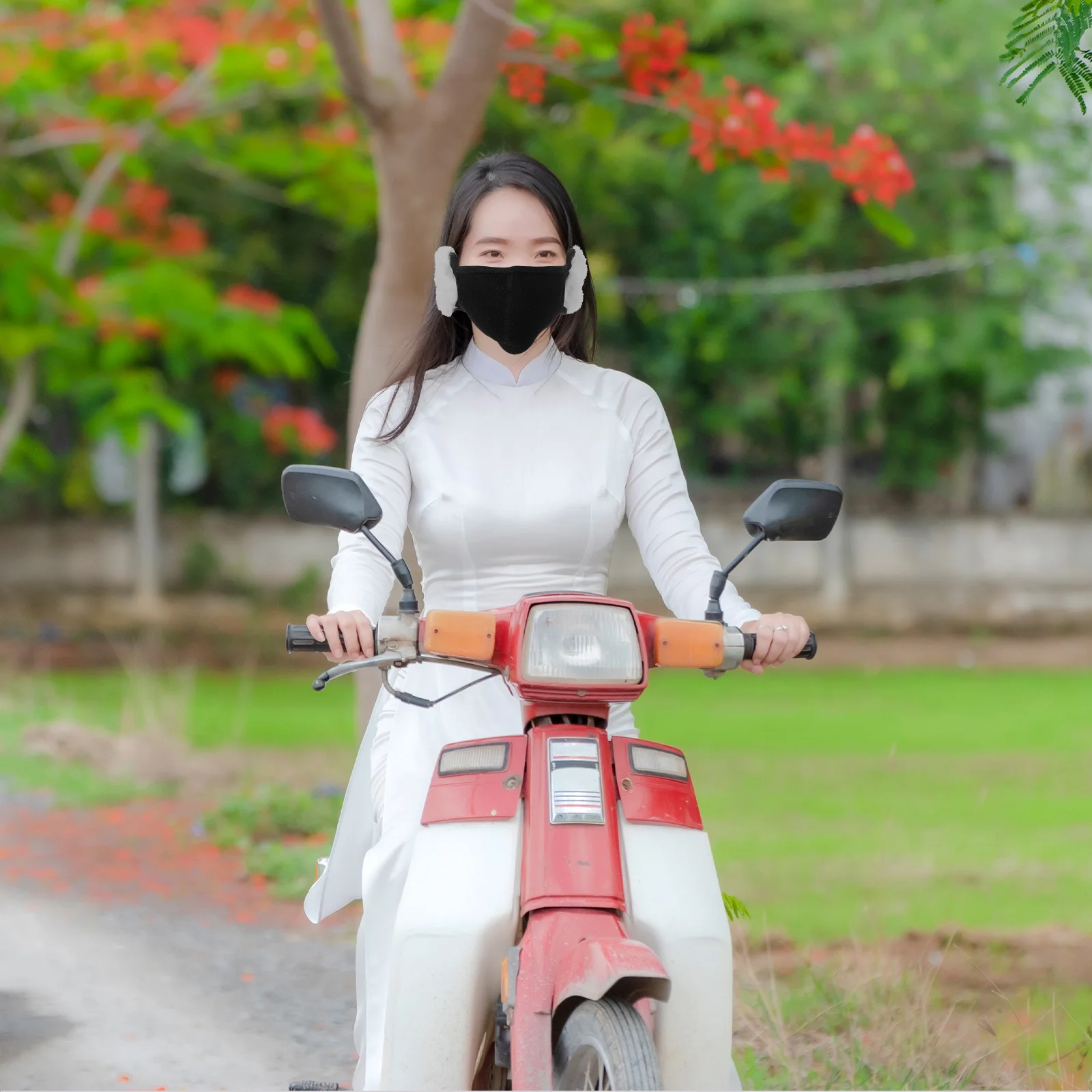 

Unisex Winter Warm Windproof Mask Thick Breathable Mouth Cover Half Face Earflaps for Cycling Skiing Football Ski Mask