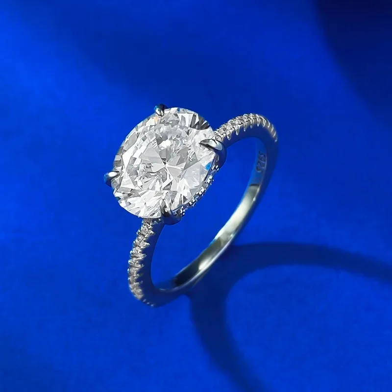 

New S925 Silver Simulation Diamond Elliptical 8 * 10mm Redion Diamond Bottom Cutting 3-carat Ring Ring Jewelry