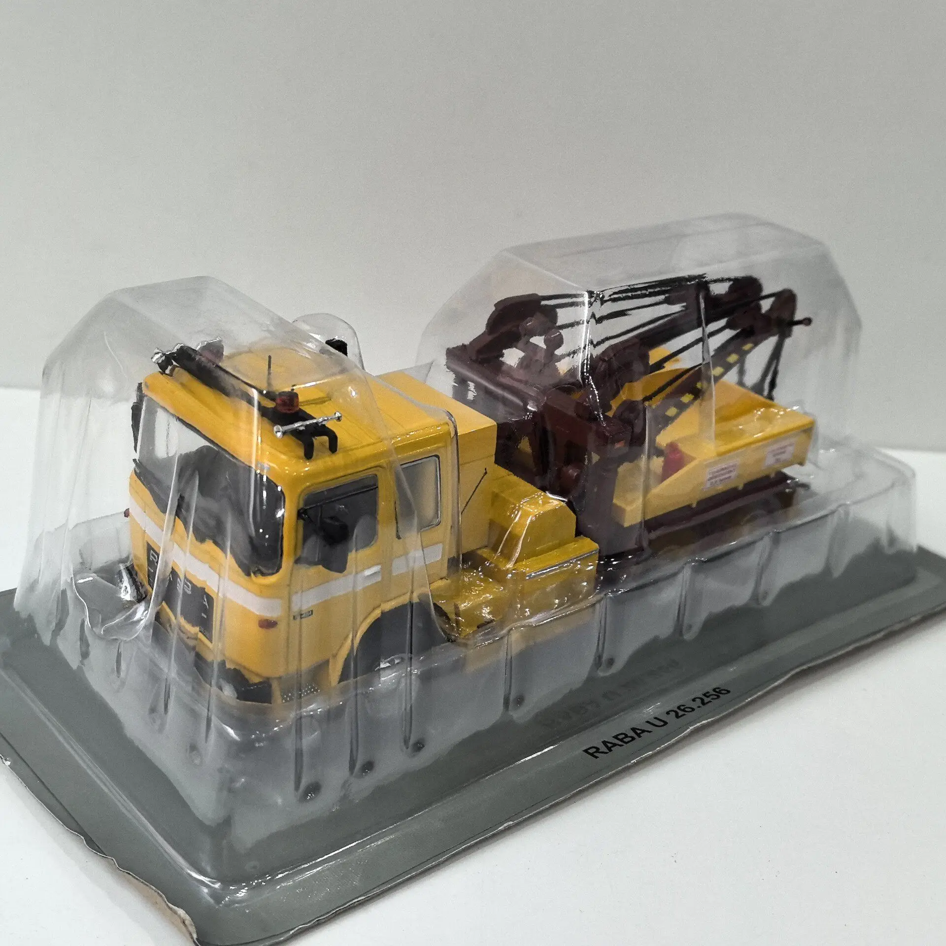 

Diecast IXO 1/43 Scale RABA U 26.256 Truck Front Alloy Cargo Box Plastic 65 Alloy Car Model