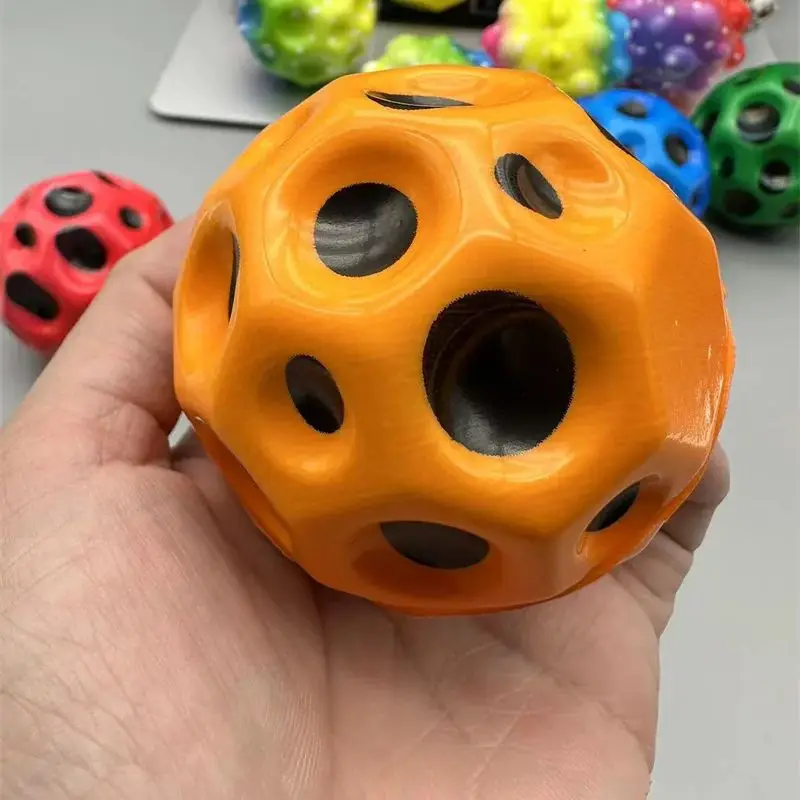 Pelota antiestrés para niños, pelota que rebota de alta resistencia extrema, pelota antiestrés de goma antigravedad de PU, juguetes para niños, juegos de fiesta en interiores y exteriores