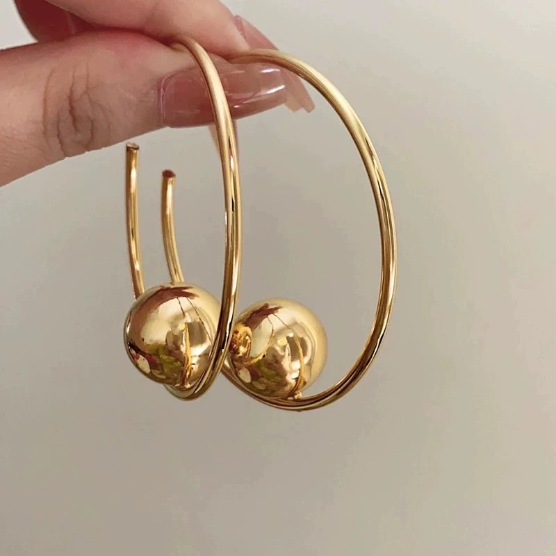 2025 New Round Pendant Drop Earrings for Women Fashion Gold Color Design Exaggerate Big Circle Hoops Earring Korean Jewelry Gift
