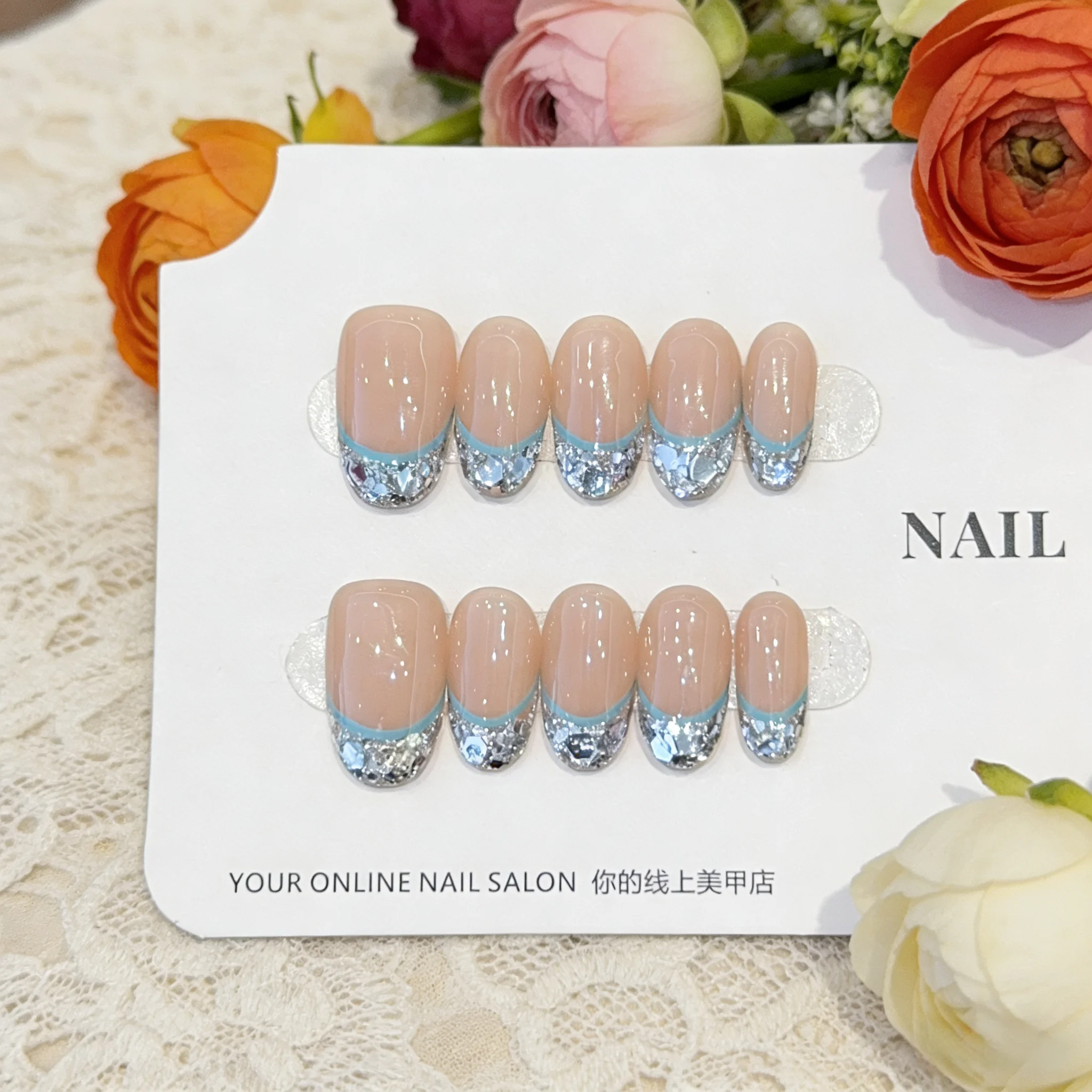 

10Pcs Nude Gradient French Short Oval Handmade Fake Nails with Shiny Glitter Design Nail Art Simple Fashion Press on False Nails