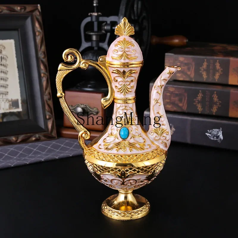 

CLLminimalist retro light luxury , court wine jug wine glass set, alloy exquisite printed wine set.