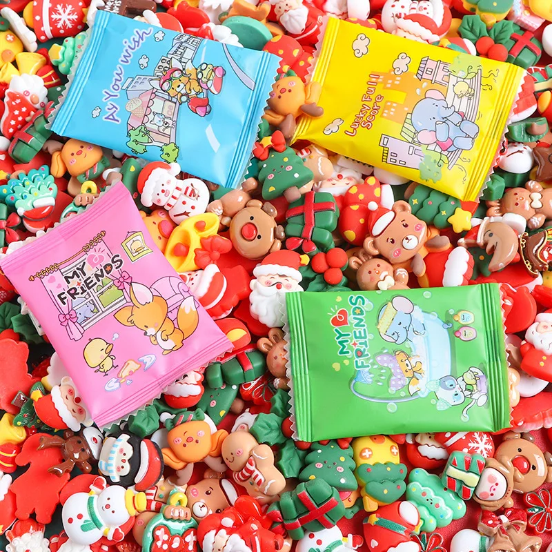 20pcs Kit Cute Miniature Cartoon Christmas Surprise Small Doll Ornament Blind Bag Xmas Gift For Childrens Toy