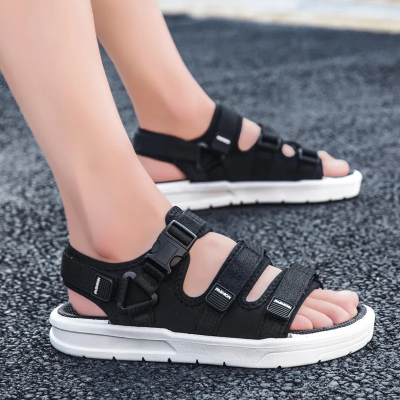 Summer Men's Sandals New Casual Breathable Sandals Outside Wear Summer Sandals Men Outdoor Beach Shoes Men