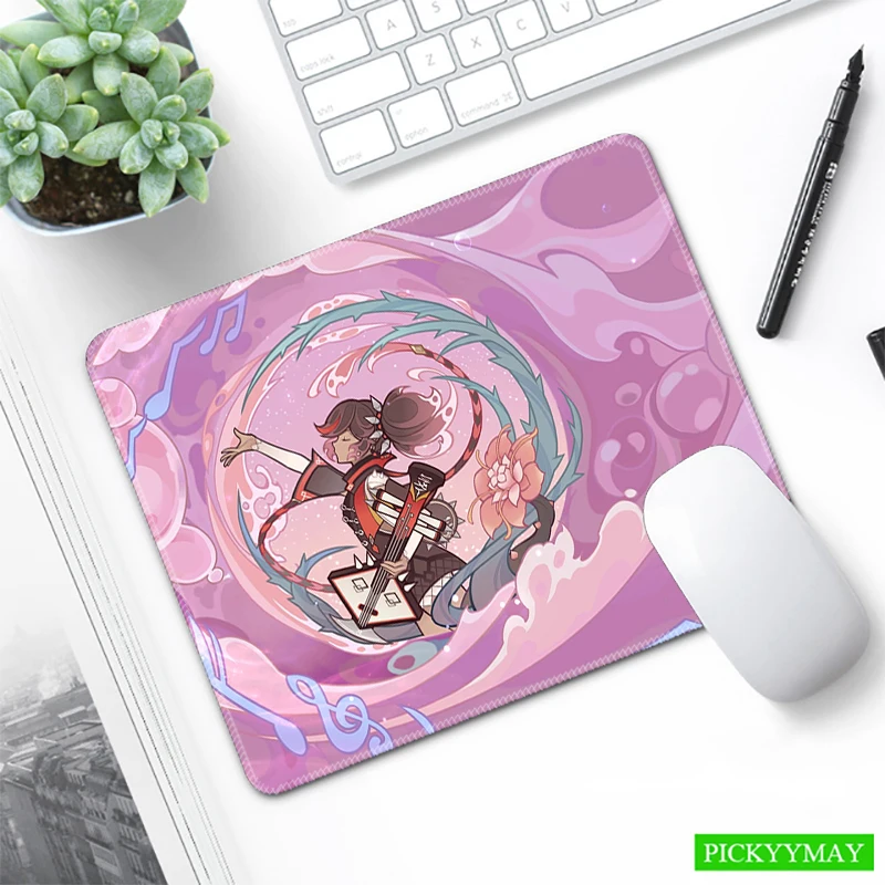 Tapis de souris de jeu Genshin Impact petit tapis de souris Anime tapis de bureau antidérapant tapis de souris en caoutchouc Kawaii tapis de Table pour ordinateur portable