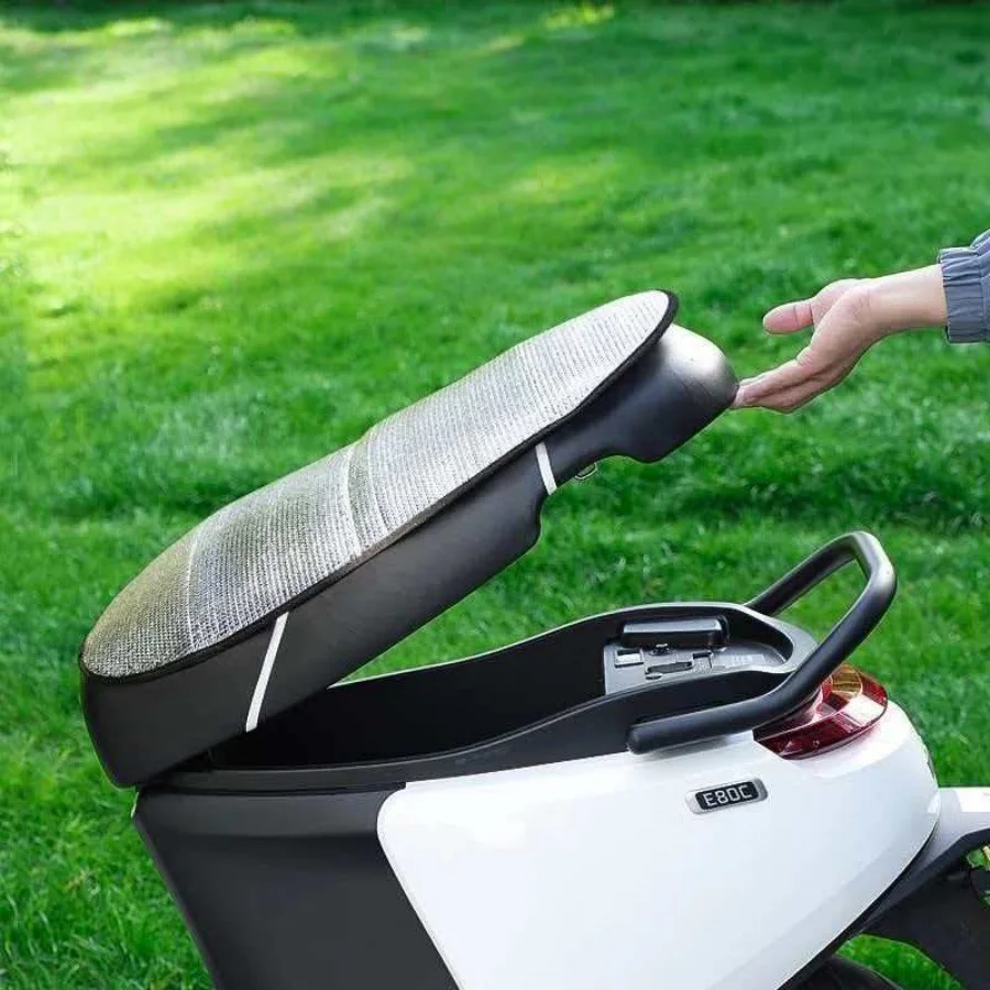 Electric Scooter Seat Cover, Pedal Motorcycle Seat Cover - Four-Season Sun Protection, Heat Resistance, Breathable Seat Cover