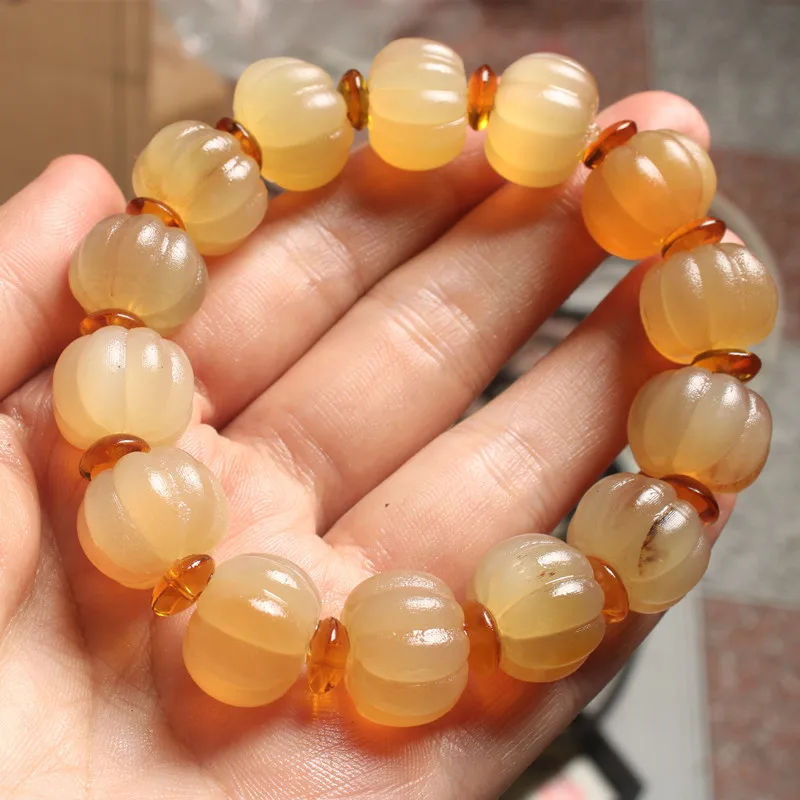 

Natural Color Carving Horn Pumpkin Beads Single Circle Bracelet