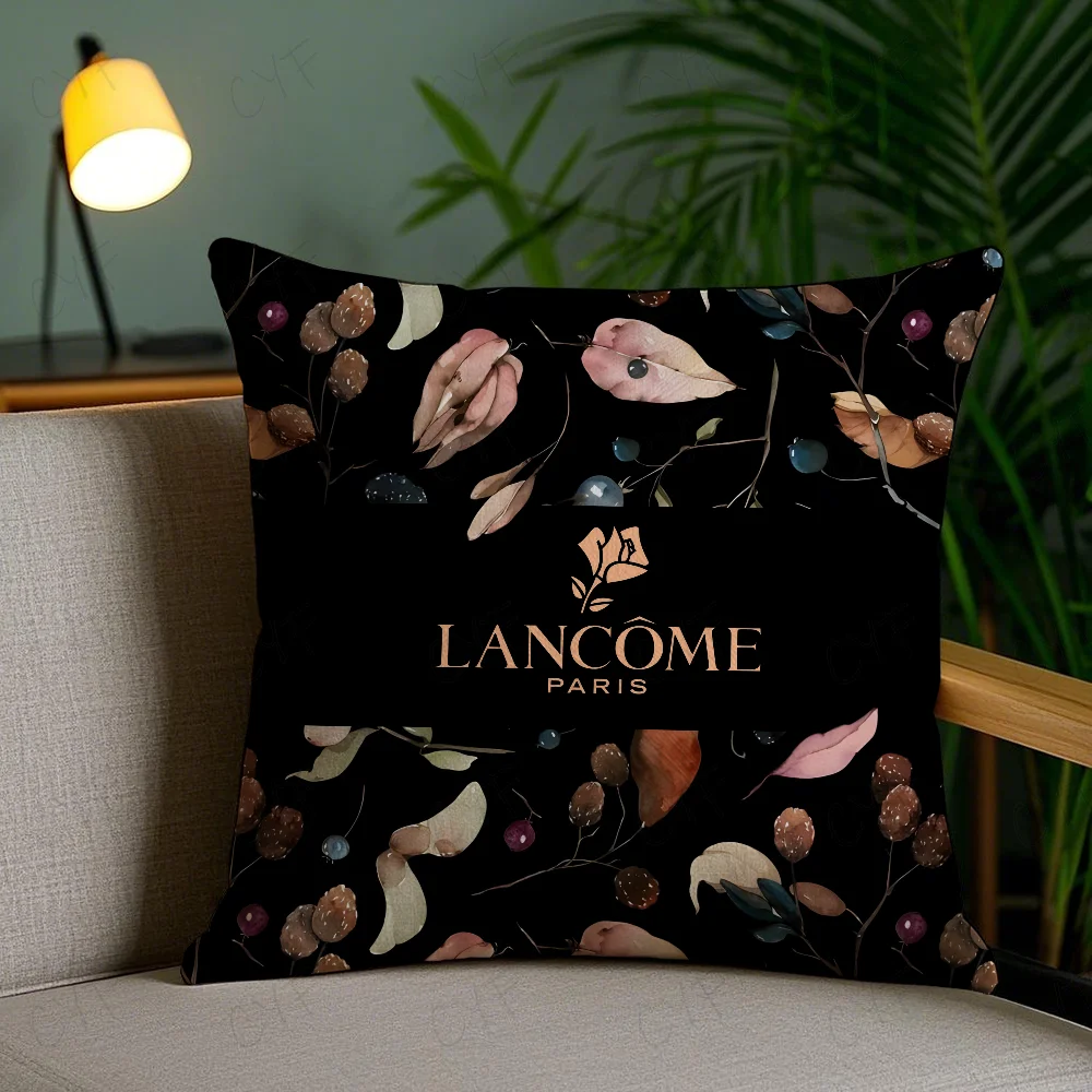 Fashion pattern L-L-LancomeS Double-sided Printed pillow cover Short plush Suitable living rooms bedrooms throw cushion cover