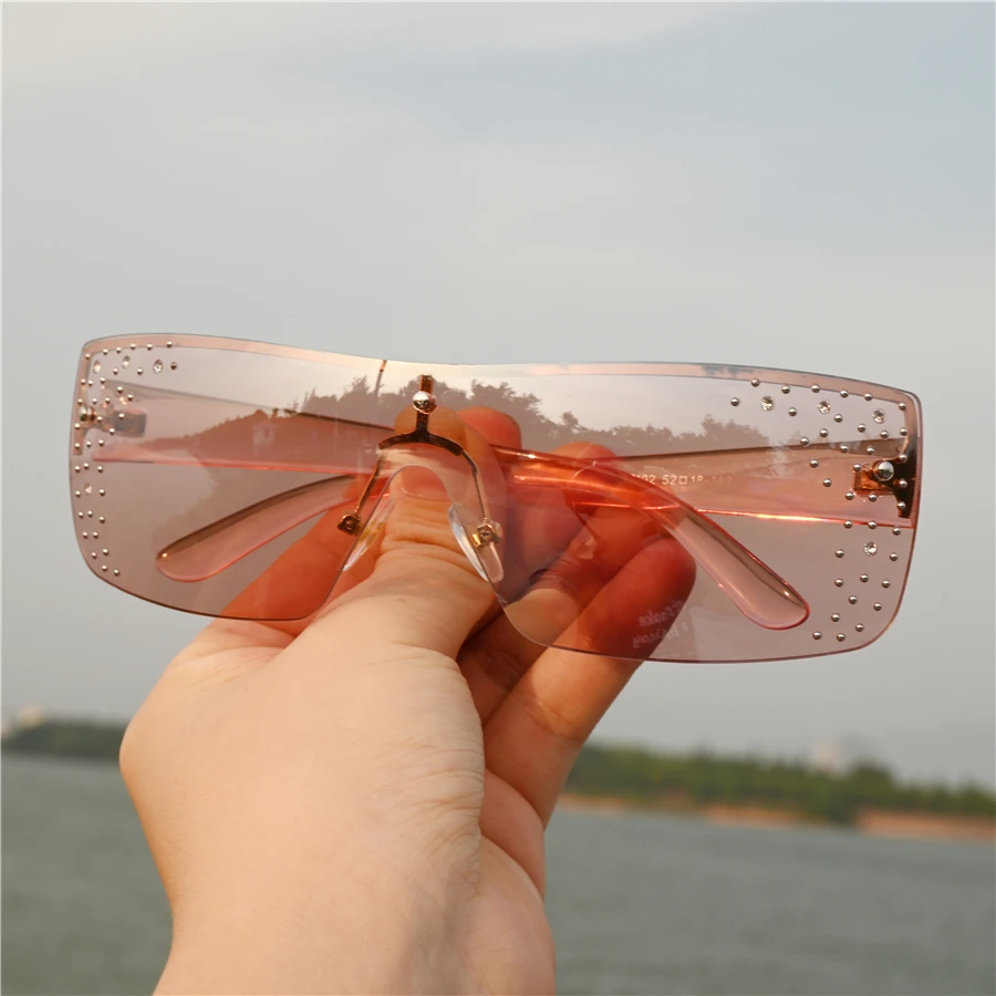 

Vazrobe Diamond Sunglasses Women Luxury Design One-piece Lens Sun Glasses for Female Wholesale Steampunk Shades Transparent Pink