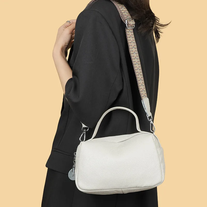 Cowhide Top Layer Single Shoulder Bag Classic Crossbody Large Capacity Messenger High Quality Handbags For Women  Luxury Design