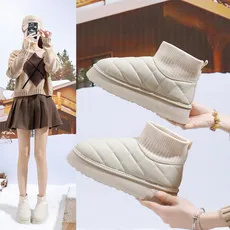 

snow boots