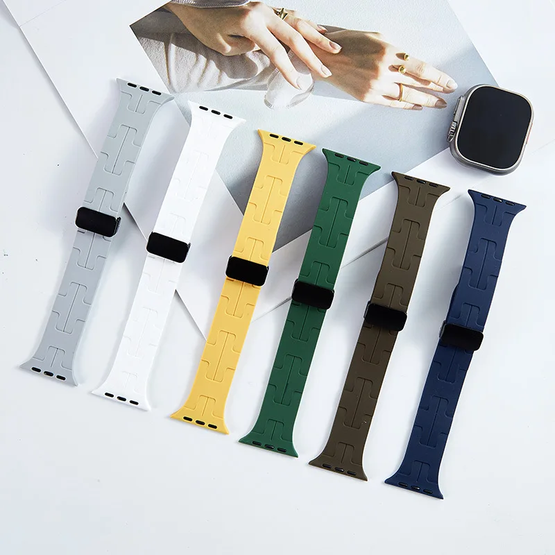 Für Apple Watch Band 45 mm 41 mm 49 mm 44 mm 42 mm 46 mm Magnetisches Silikonarmband Correa iWatch Serie 11 10 9 8 7 SE 6 5 4 Ultra 3