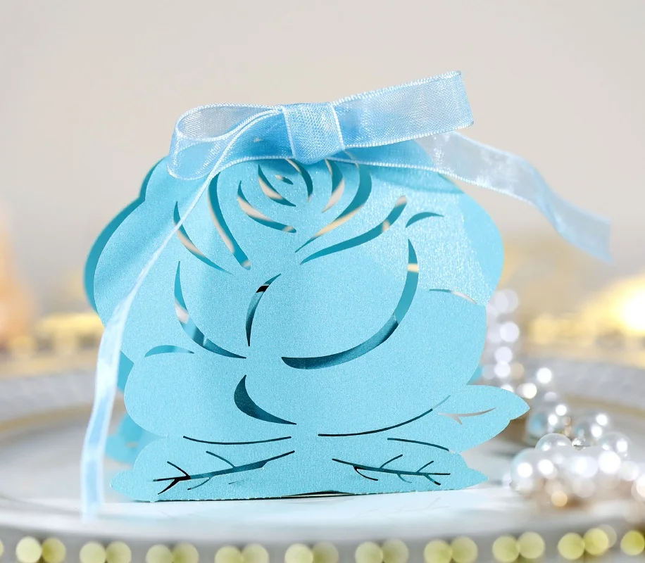 100pcs Laser Cut Hollow Rose Flower Basket Candy Chocolates Boxes Ribbon For Wedding Birthday Party Baby Shower Favor Gift