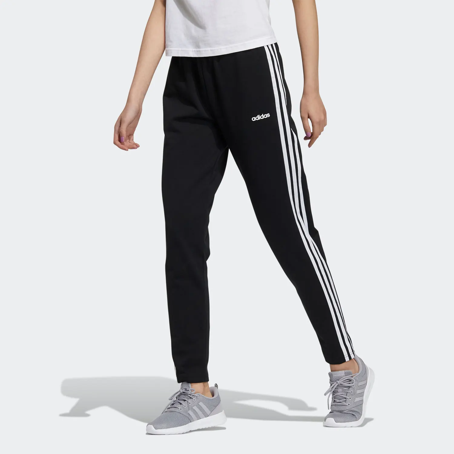 

Оригинальные женские дышащие брюки облегающего кроя adidas HF0461