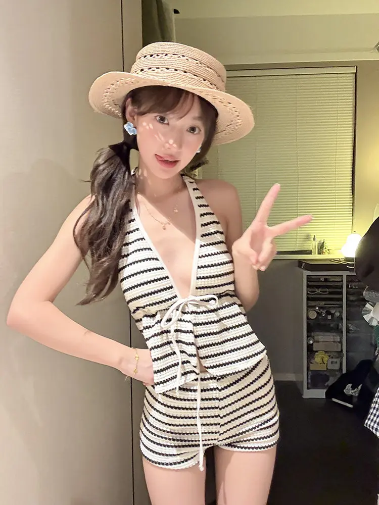 

Unique Thai Style Bikini Swimsuit for Women Conservative Thermal Spring Full Coverage plus Size Girls Meat Concealing High Waist
