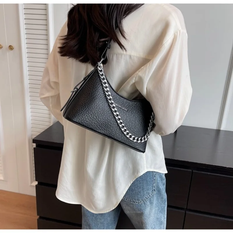 

Women's Crossbody-Bag Made Of Jackal-Print Leather Boasting Casual Hoi An High-End Neat Spacious Daily Style​