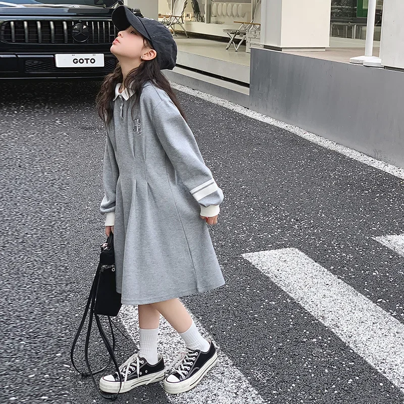 Girls' Spring Dress 2024 New Fashionable Children's Internet Celebrity Academy Style Long sleeved Spliced dress