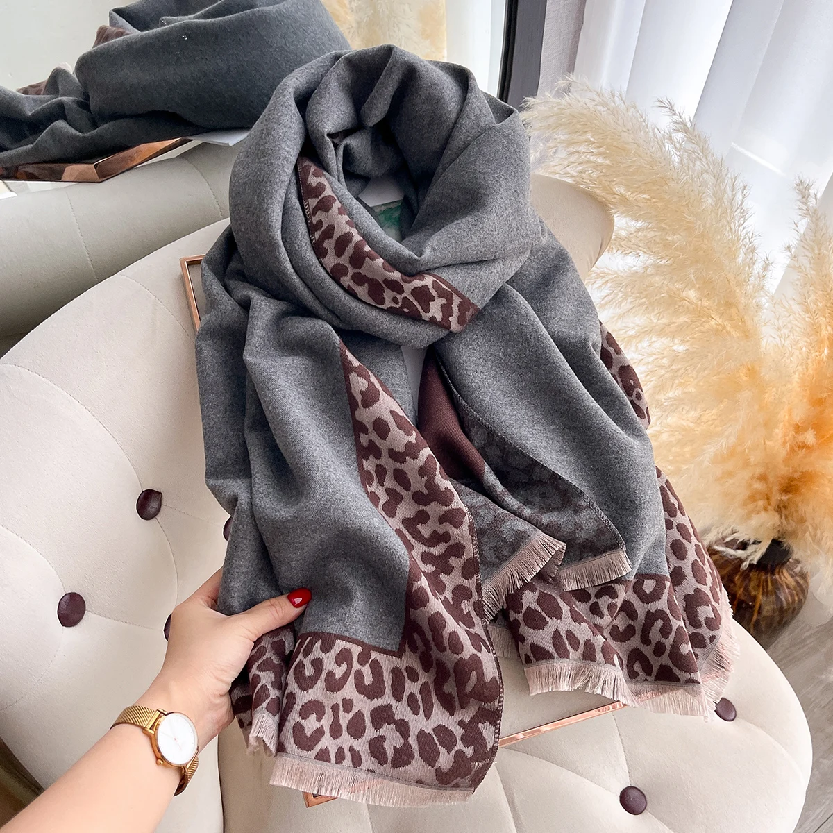 Neue Luxus Kaschmir Plaid Leopard Schal Winter Frauen Pashmina Schals Warme Decke Wraps Weibliche Dicke Schals Bufanda Schals – Detail 9