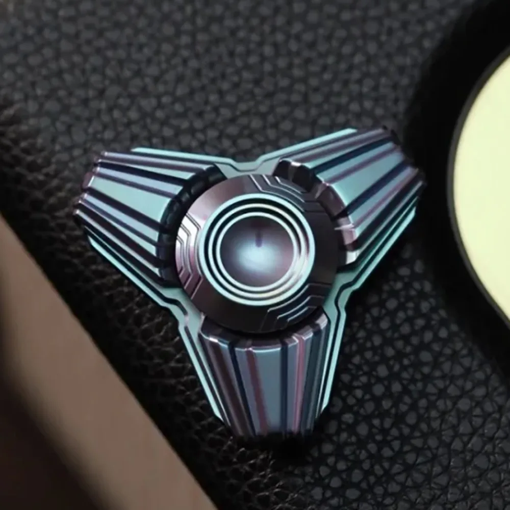 Pangolin Studio & KAIS Zonder Randen Fidget Spinner Fidget Speelgoed Voor Volwassenen Draagbare Bureau Accessoires Angst Speelgoed