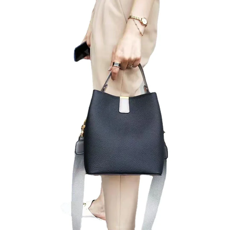 

Ladies' bucket bag, hand-held single shoulder crossbody bag, large capacity, fashionable for commuting