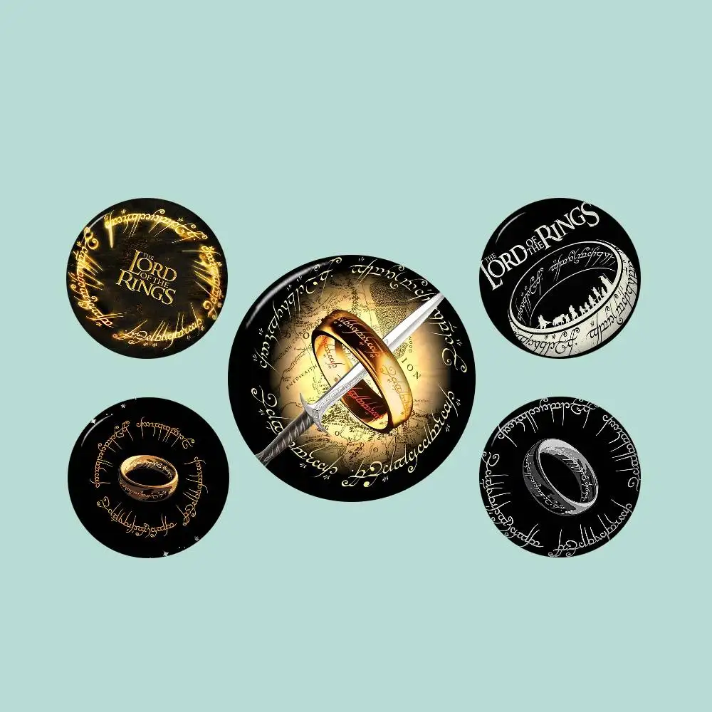 Pin de solapa redondo de metal con diseño de la película El Señor de los Anillos, insignia de botón suave, regalo para amigos, joyería infantil