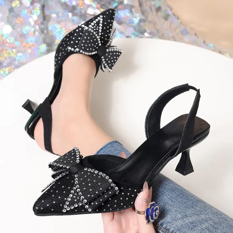 

2025 Hot Selling New Slim Heeled Toe Cap, Petite Temperament, Rhinestone Pointed Bow High Heels, Women's Summer Sandals
