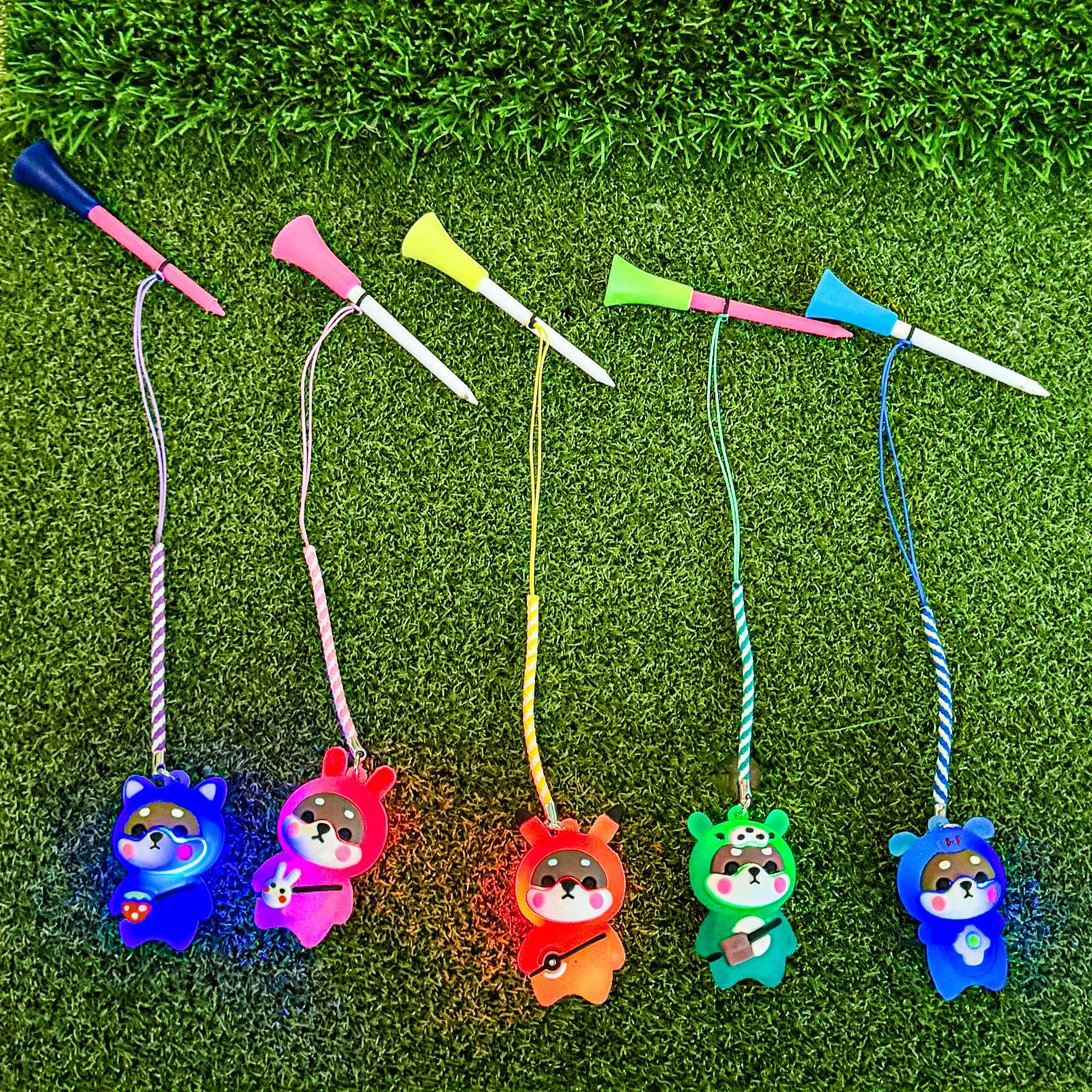 

1 упаковка, футболки для гольфа с мигающим светом, мультяшный держатель для мяча с защитой от потерь и плетеной веревкой, аксессуар для уличного гольфа