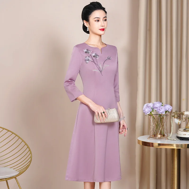 Yourqipao 2023 Autumn Mother-in-law Pink Cheongsam Young Mother Dress Noble Banquet Party Chinese Evening Wedding Dress for Lady