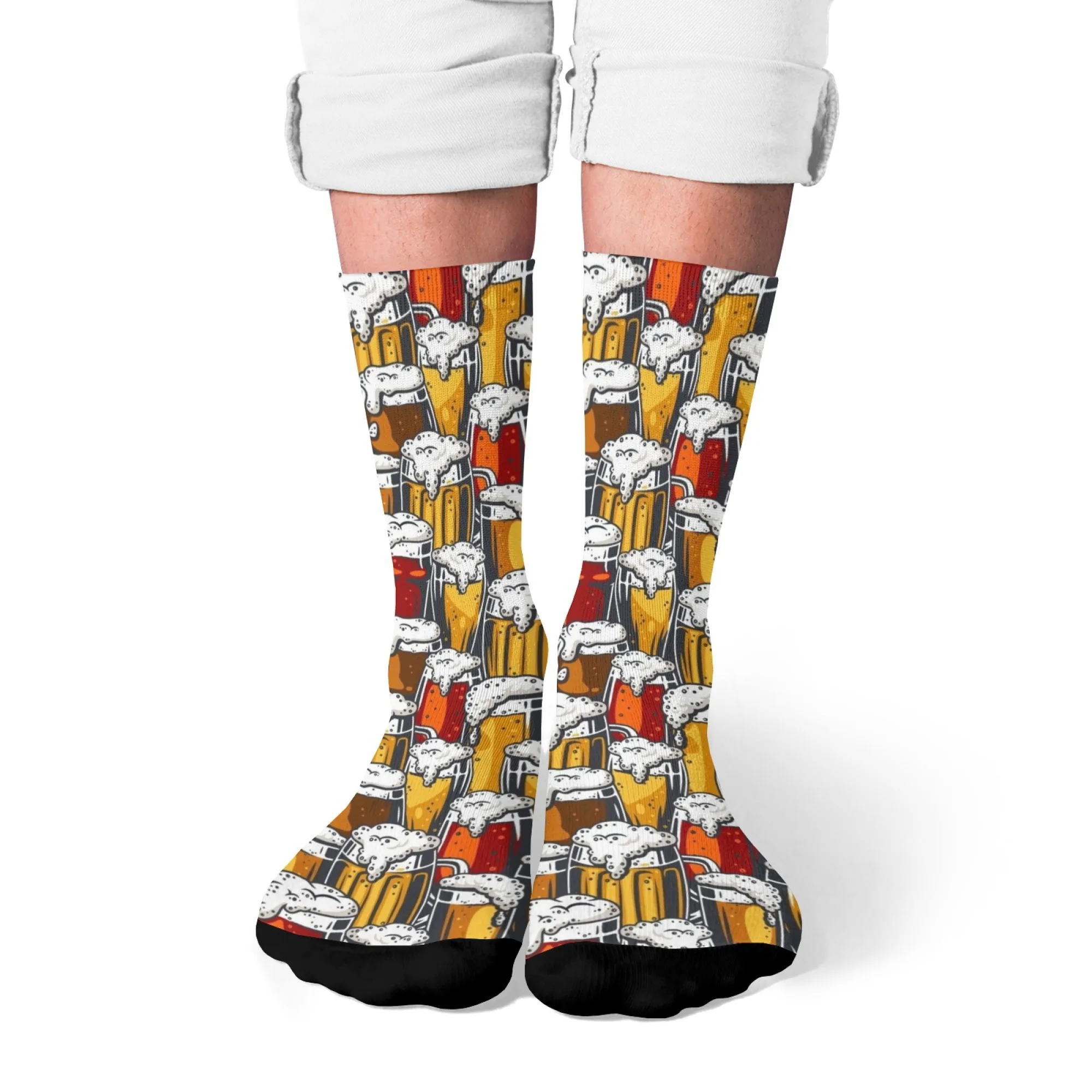 Calzini artistici alla moda con tema birra vintage Dettaglio tazza di birra con calzini elasticizzati unisex per abbigliamento casual quotidiano e da festa
