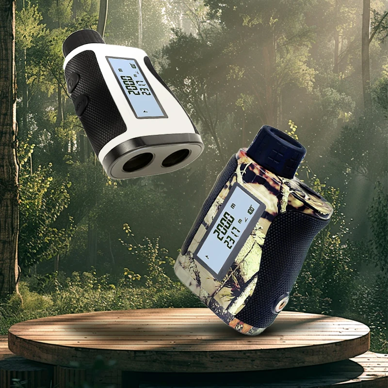 プロ仕様のゴルフ距離計、レーザー距離計、磁気ホルダーと高精度光学系を備えたゴルフデバイス