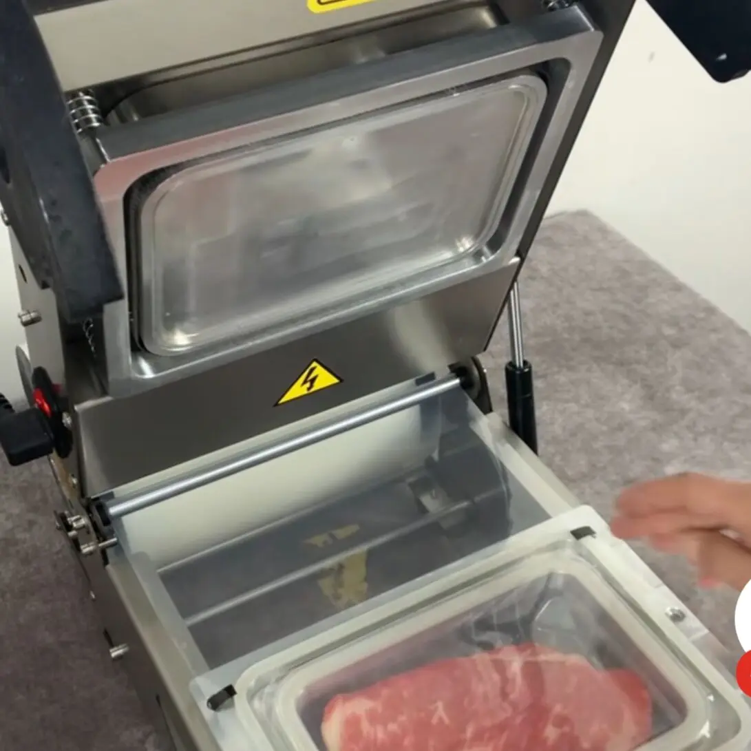 

Коммерческая небольшая ручная упаковочная машина, замок для фруктов и еды, свежий одноразовый ланч-бокс, машина для запечатывания на вынос на заказ